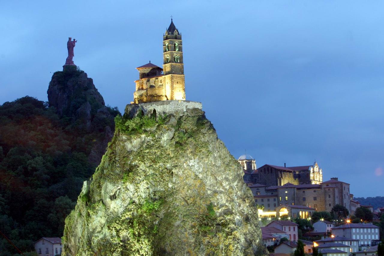Ibis Le Puy-En-Velay Centre Otel Dış mekan fotoğraf